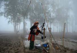 Pollution on Indo Pak border (Credit: darkroomindopakborder.com) 